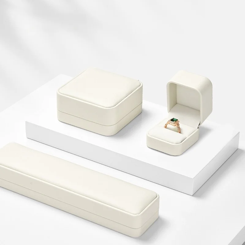 Luxury Ring Box for Wedding Pr - огляд і ціна Jc Jewelry & Watches Photos