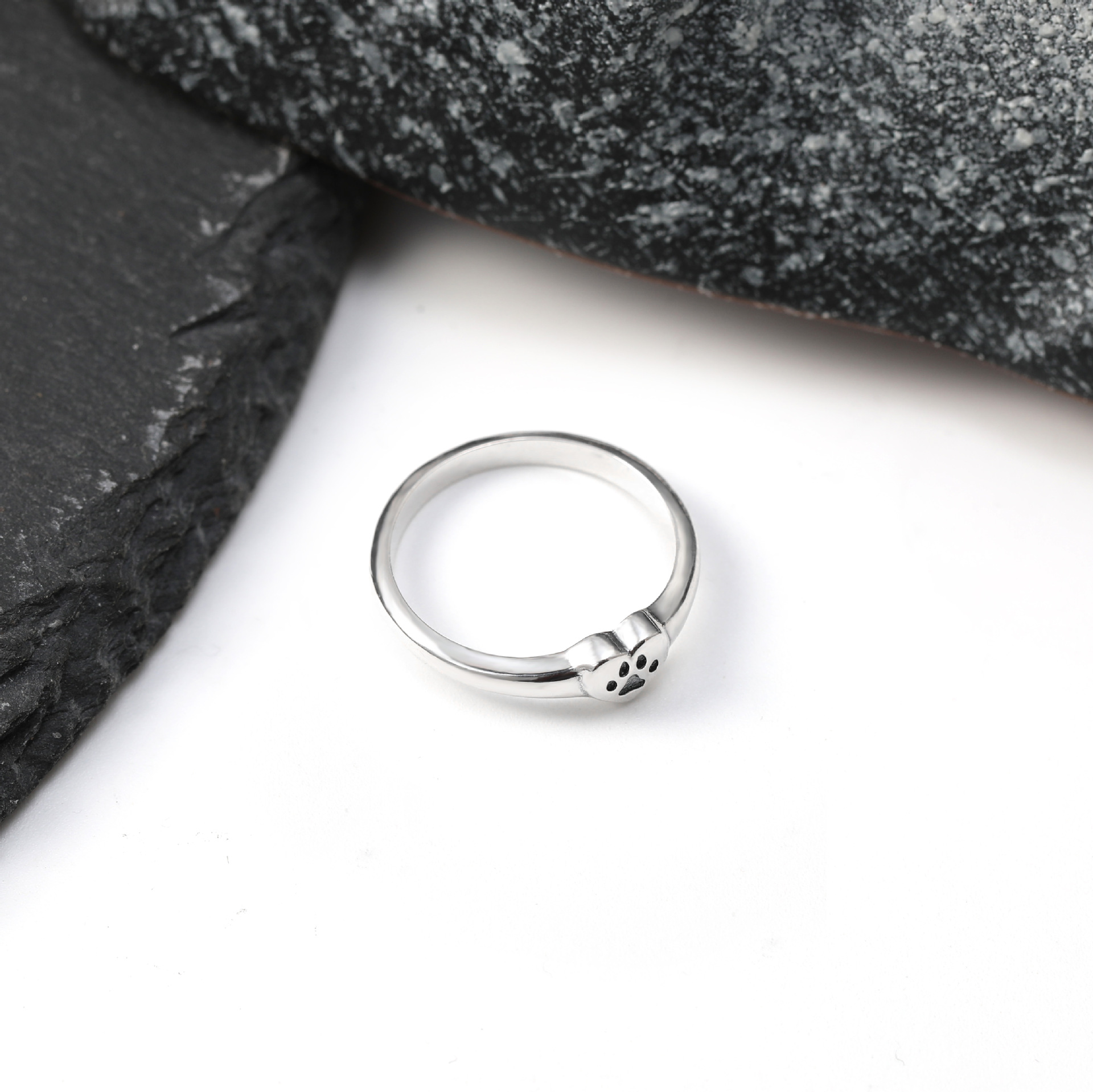 S925 Silver Hollow Paw Print I - огляд і ціна Minimalist Ring Stackable