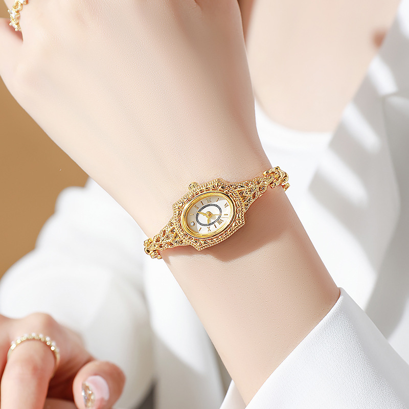 Retro Barrel Shape Women Watch - огляд і ціна Vintage Jewelry Watches Women