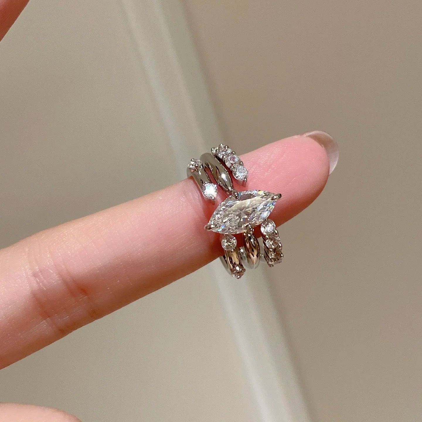 Minimalist Style Three in One  - огляд і ціна Minimalist Ring Stackable